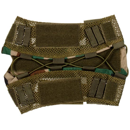 DELTA_SIX_Helmueberzug_fuer_FAST_Tactical_Helme_mit_Bungee_Cord_versch_Farben_Woodland_back.jpg