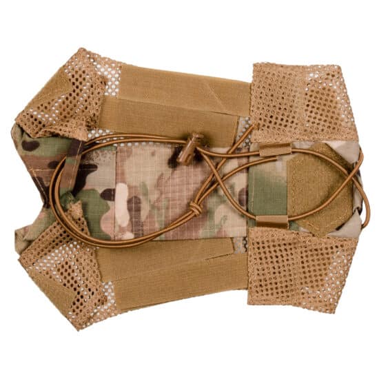DELTA_SIX_Helmueberzug_fuer_FAST_Tactical_Helme_mit_Bungee_Cord_versch_Farben_black_multi.jpg